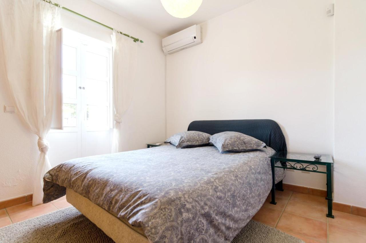 Charming House In Vilamoura With Shared Pool Екстер'єр фото